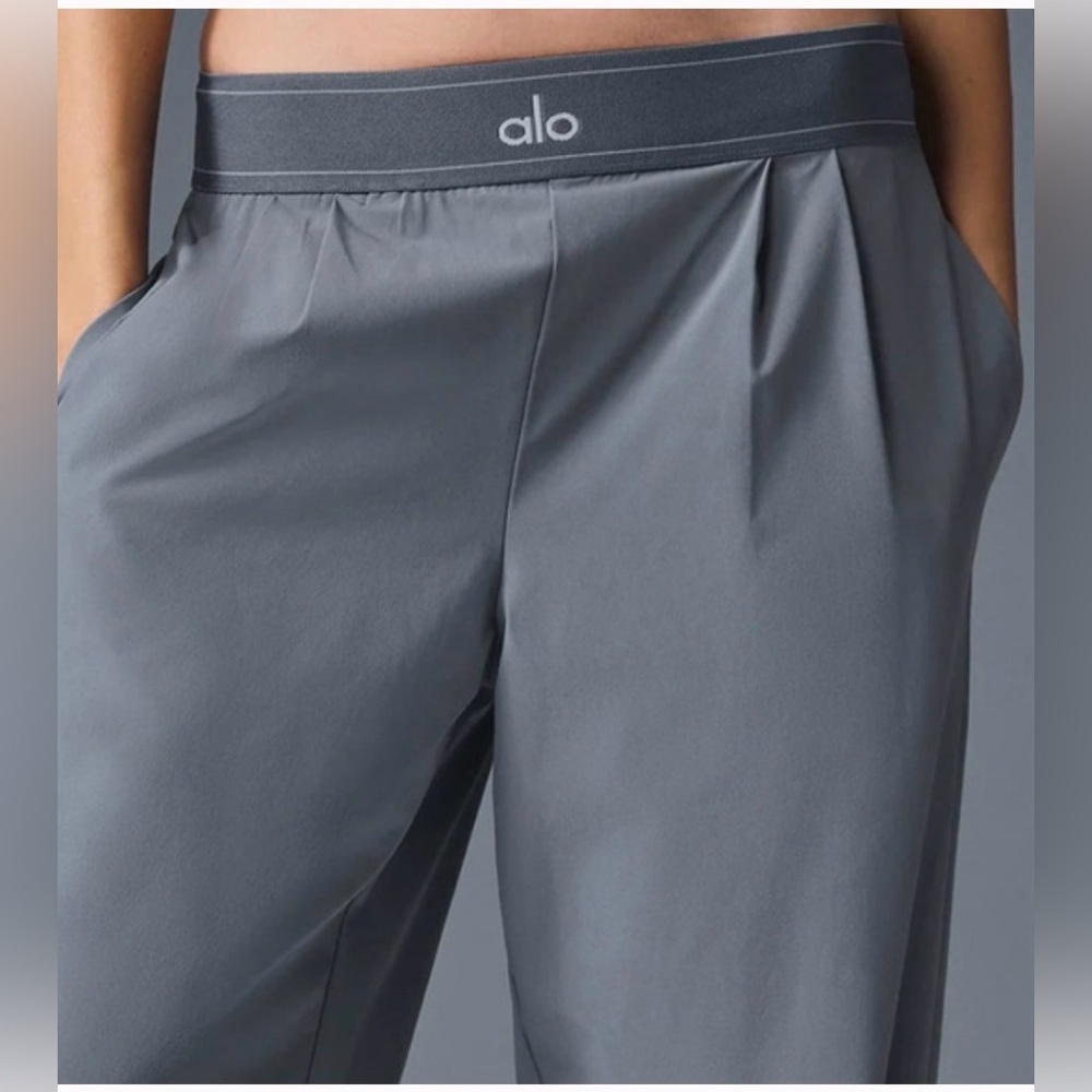 Alo Suit up Trouser reg length XXS. Limited color drop steel grey! - Picture 3 of 3